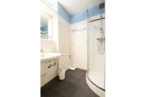 Badezimmer  (OST6a) Ferienwohnung "Sonnenschein"