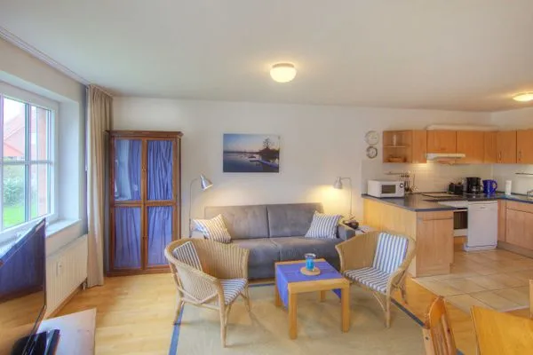 Wohnzimmer  (OST16) Ferienwohnung "Wackerow"