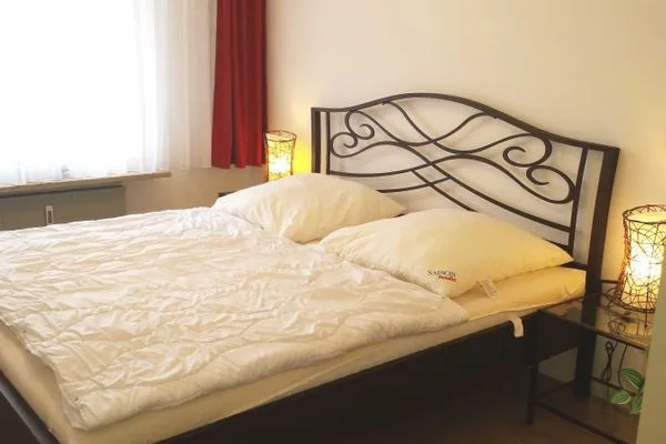 Schlafzimmer  (ROD32d) Ferienwohnung "Schmidt"