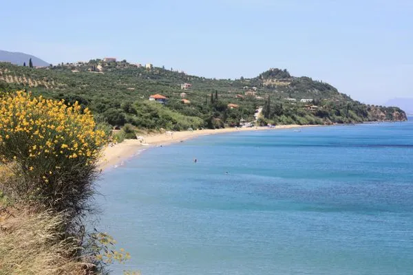 Beach  Spourgitis 3a