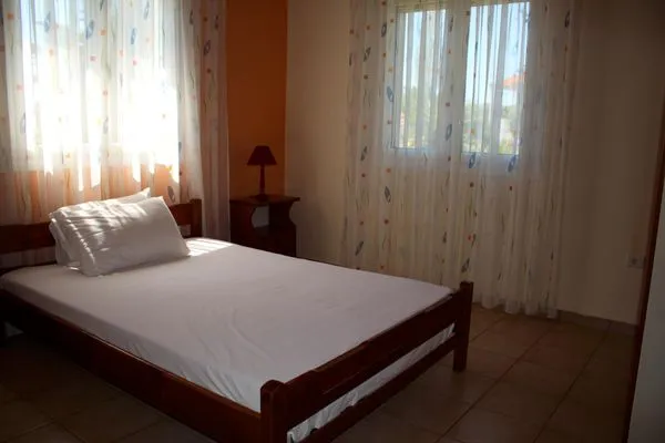 Bedroom  Orfanos 2