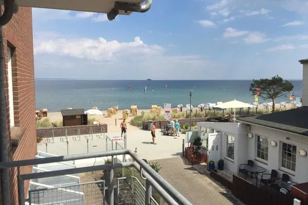 Meerblick  (STR115) Ferienwohnung "Haus Ostseeblick"