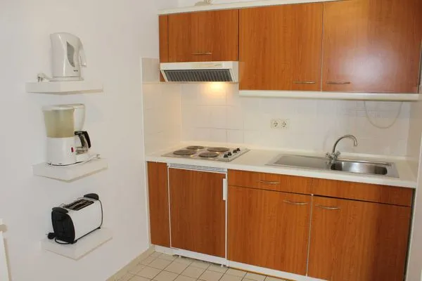 Küche / Küchenzeile  (STR123f) Ferienwohnung "Braun"