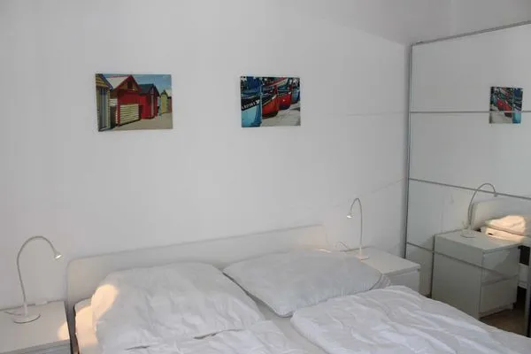 Schlafzimmer  (STR123f) Ferienwohnung "Braun"