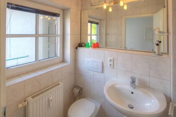 Badezimmer  (OST5) Ferienwohnung Brandt/Harms F***