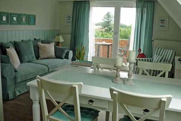 Wohnzimmer  (WIK 7b)  Ferienwohnung "Topp 2"