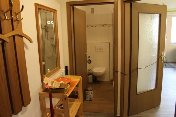 Badezimmer  (TRA7e) Ferienwohnung "Windrose App. 13"