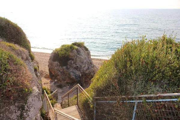 Beach access  Matina 2