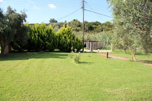 Garden view  Nikos Kastro 4