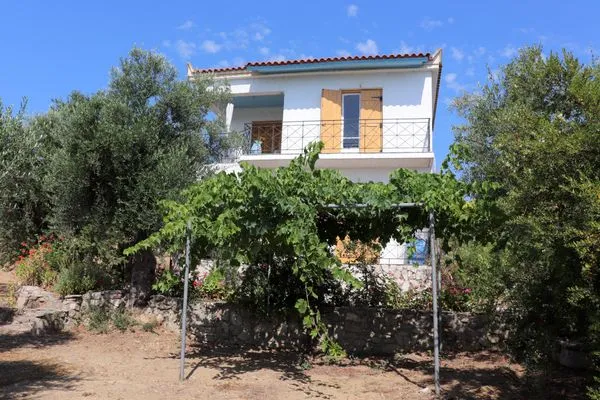 Main view  Spourgitis 3a