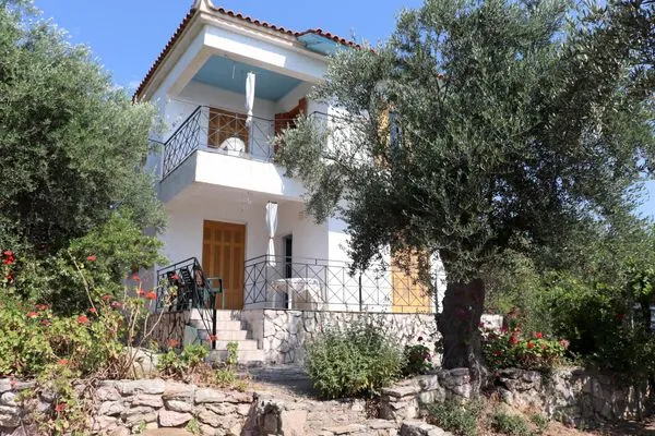 Main view  Spourgitis 3a