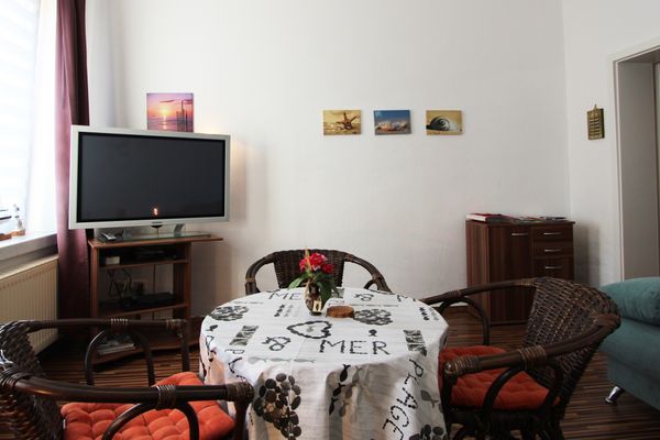  Familienwohnung Kröpelin - Wohnzimmer