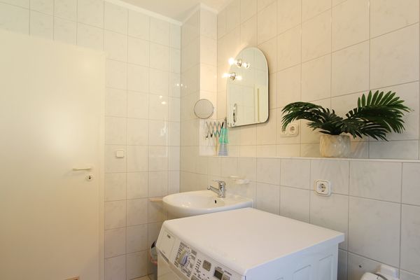  Christine Kühlungsborn - Badezimmer