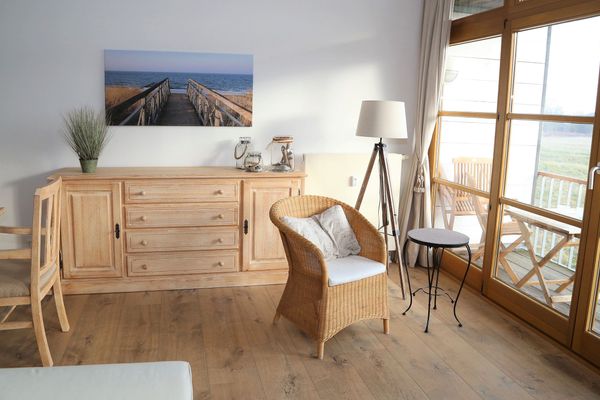 Wohnanlage "Am Grün" Sonnenblick Wittenbeck - Wohnzimmer