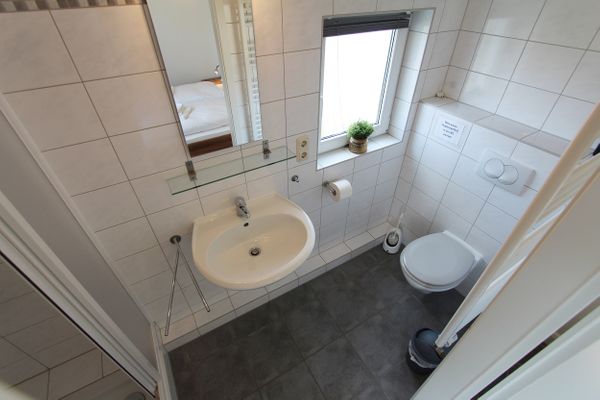 Haus Sonnenröschen Röschen Kühlungsborn - Badezimmer