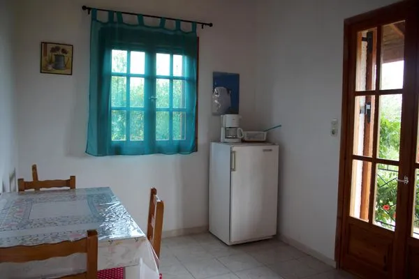 Küche / Küchenzeile  Spourgitis 2a