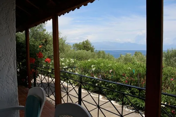 Terrasse  Spourgitis 2a