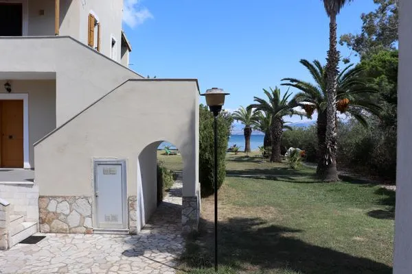 Sea view  Irini-Studio 8