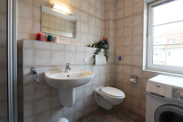  Ostseeinsel - Urlaub mit Strandkorb und Rädern  - Badezimmer