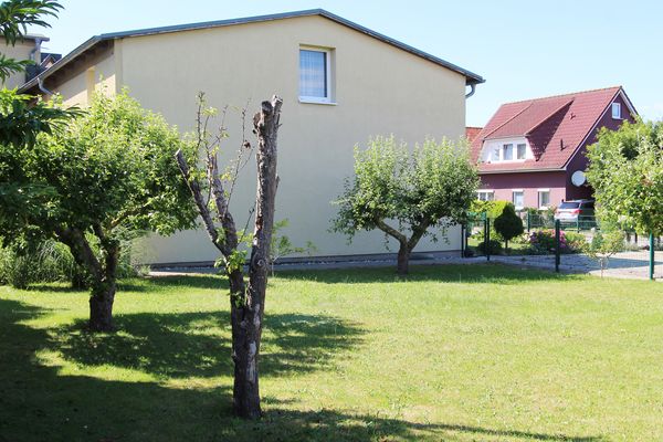  Zelk Kühlungsborn - Gartenblick
