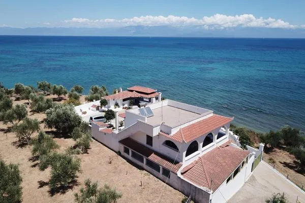 Bird's eye view  El Mar