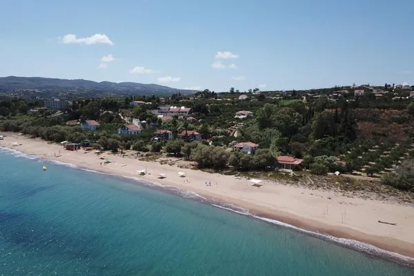 Beach  Anastassia EG