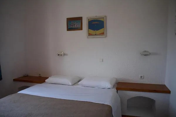 Bedroom  Kounenos B1