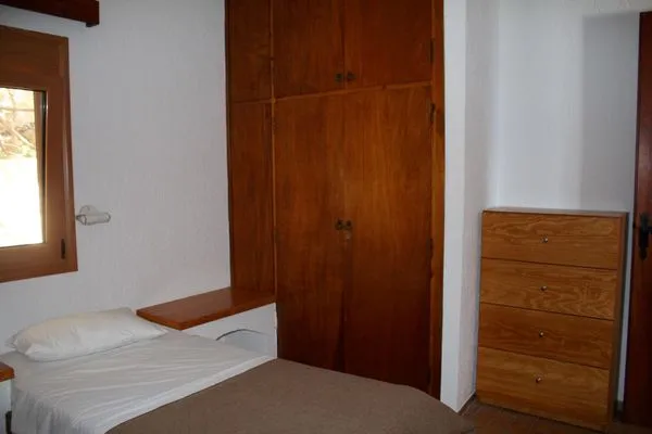 Bedroom  Kounenos B2