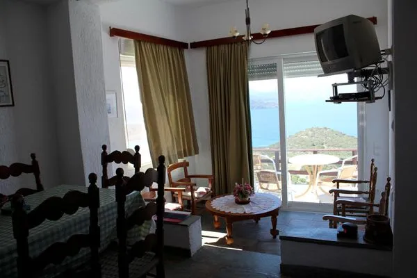 Living room  Kounenos Suite