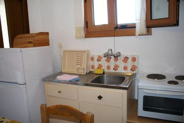 Kitchen  Kounenos Studio 2