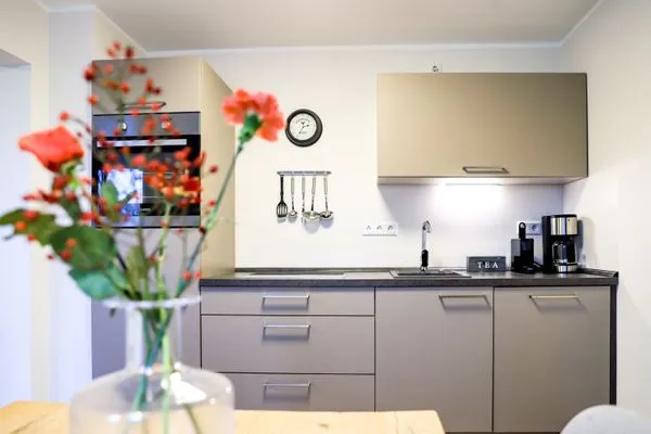 Küche / Küchenzeile Smart Resorts Haus Saphir Ferienwohnung 506