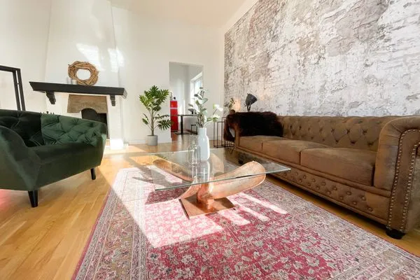 Dekoratives Detail  Altbauwohnung mit Panorama Schleiblick, Balkon und Kamin im Herzen von Schleswig