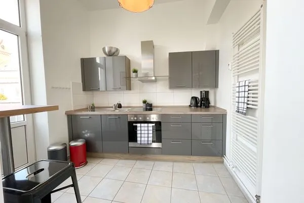 Küche / Küchenzeile  Altbauwohnung mit Panorama Schleiblick, Balkon und Kamin im Herzen von Schleswig