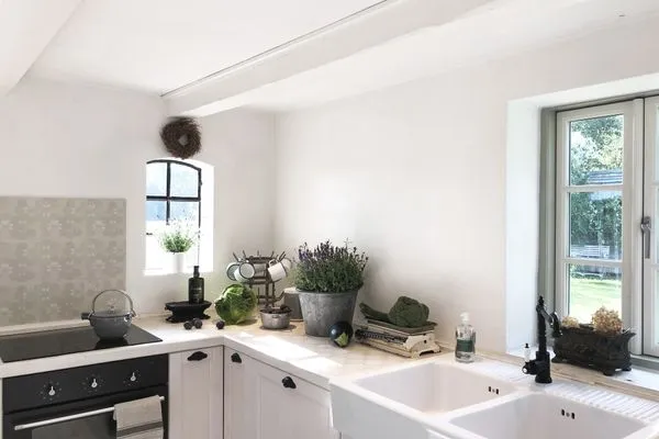 Küche / Küchenzeile  Romantische Ferien unter Reet an der Schlei - Reetdachhaus Frau Schröders - Urlaub in Ostseenähe