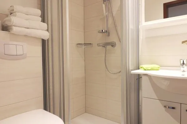 Badezimmer Haus Laura Wohnung 4