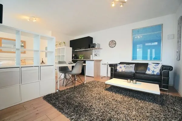 Wohnzimmer  Ferienwohnung Kajüte am Borbyerufer von Eckernförde