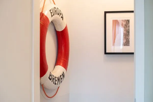 Dekoratives Detail  Lichtblick im Haus Cäcilia