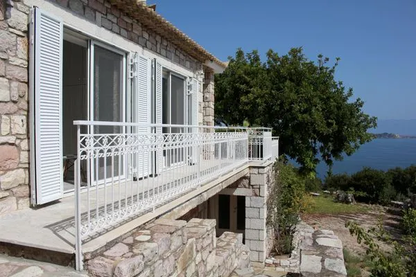 Hauptansicht  Türkis