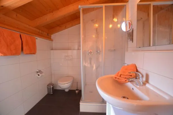 Badezimmer  Dominique - Feriendorf Via Claudia Haus 100