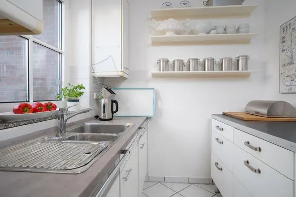 Küche / Küchenzeile  (OST29a) Ferienwohnung "Strandliebe"