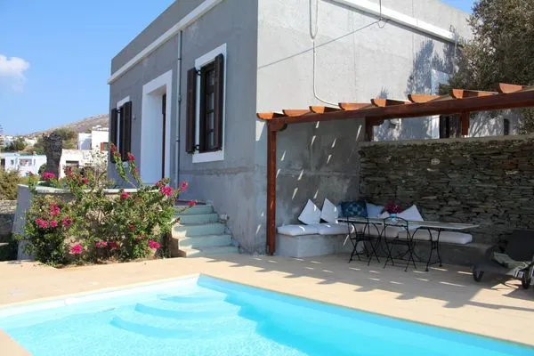 Hauptansicht  Syriani