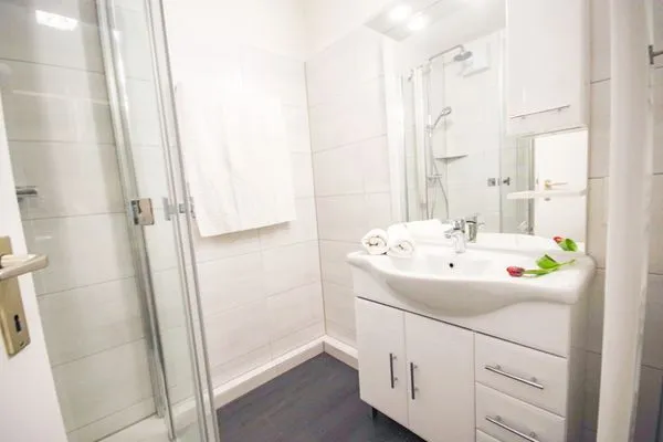 Apartmenthaus Frauenpreiss FeWo 111 Sahlenburg - Badezimmer