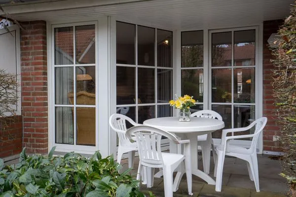 Terrasse  (OST29b) Ferienwohnung "Muschelbank"