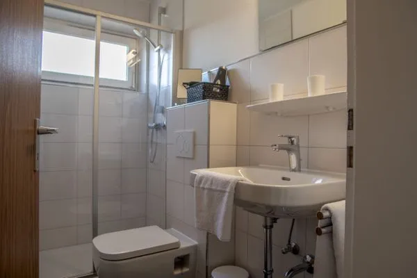 Haus Ingeborg Wohnung 1/EG Duhnen - Badezimmer