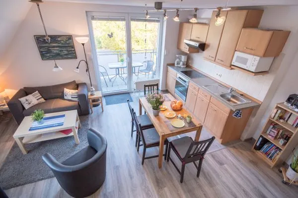 Hamburger Str. 24 FeWo Möwe 4 Sahlenburg - Wohnzimmer