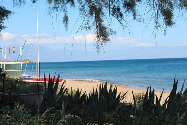 Strand  Anastassia OG