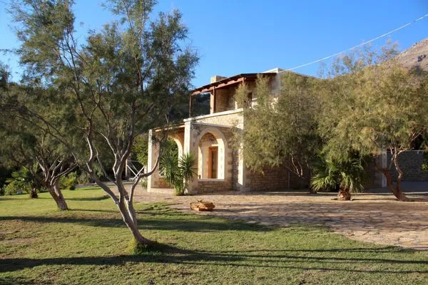 Main view  Petra-Mare 3