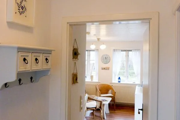 Blick in as Wohnzimmer in der Ferienwohnung Hopelfask in Süddorf auf Amrum Hüs Sanskiin Ferienwohnung *Hopelfask*