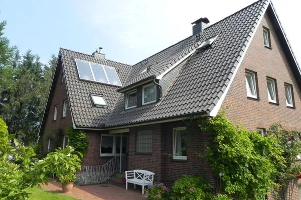 Fassade / Eingang Haus *Üüs Aran* Ferienwohnung *Üüs Aran 4*