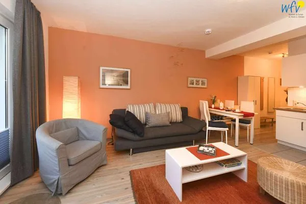 Wohnzimmer Haus Bahnhofstraße 11a Ferienwohnung "Kleine Inselliebe"